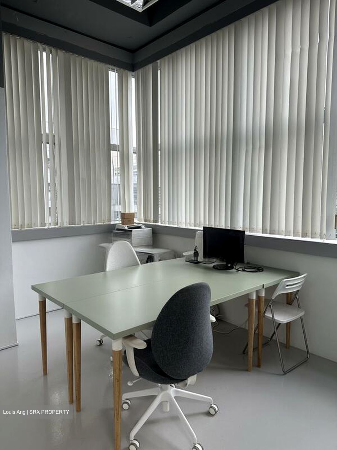 Jalan Kilang (D3), Office #528909341